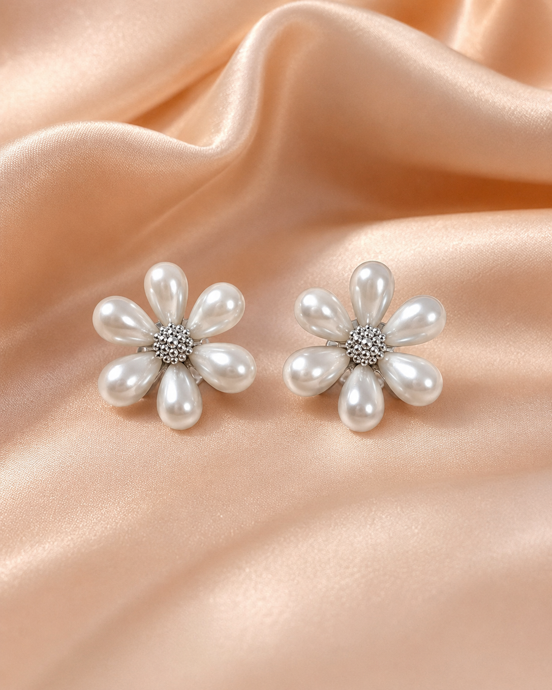 Pearl Flower Stud Earrings