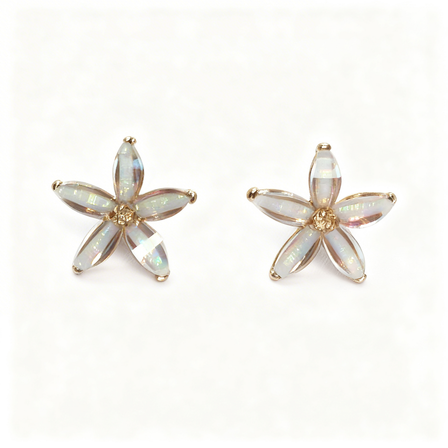 Delicate Pink Flower Stud Earrings – Feminine & Elegant Jewelry