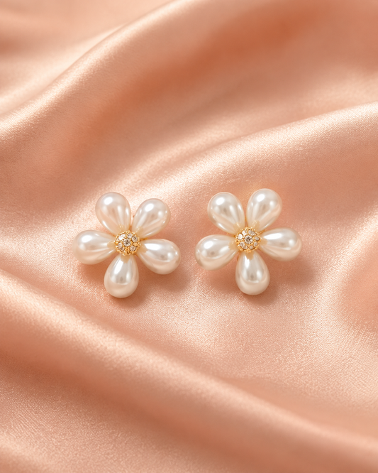 Pearl Flower Stud Earrings