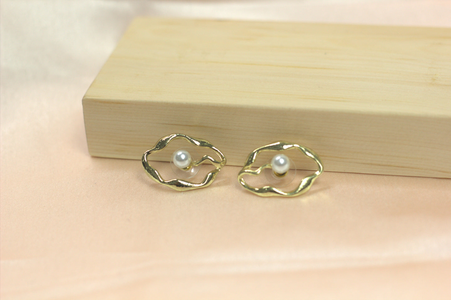 Abstract Molten Gold & Floating Pearl Stud Earrings