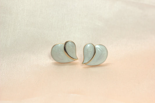 Vintage Cream Enamel Wing Studs – Gold-Trimmed Statement Earrings