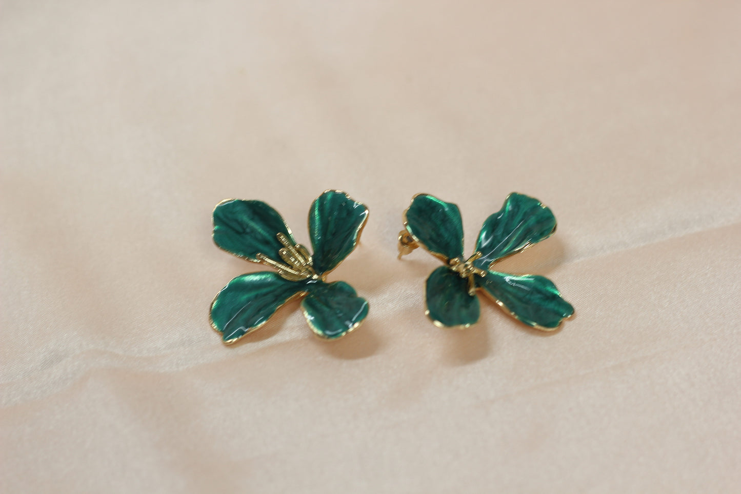 Floral Statement Earrings – Gloss Finish Designer Petal Earrings