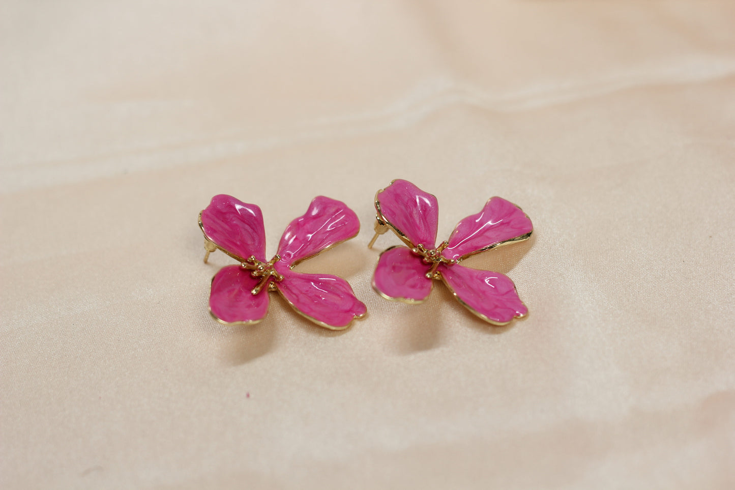 Floral Statement Earrings – Gloss Finish Designer Petal Earrings