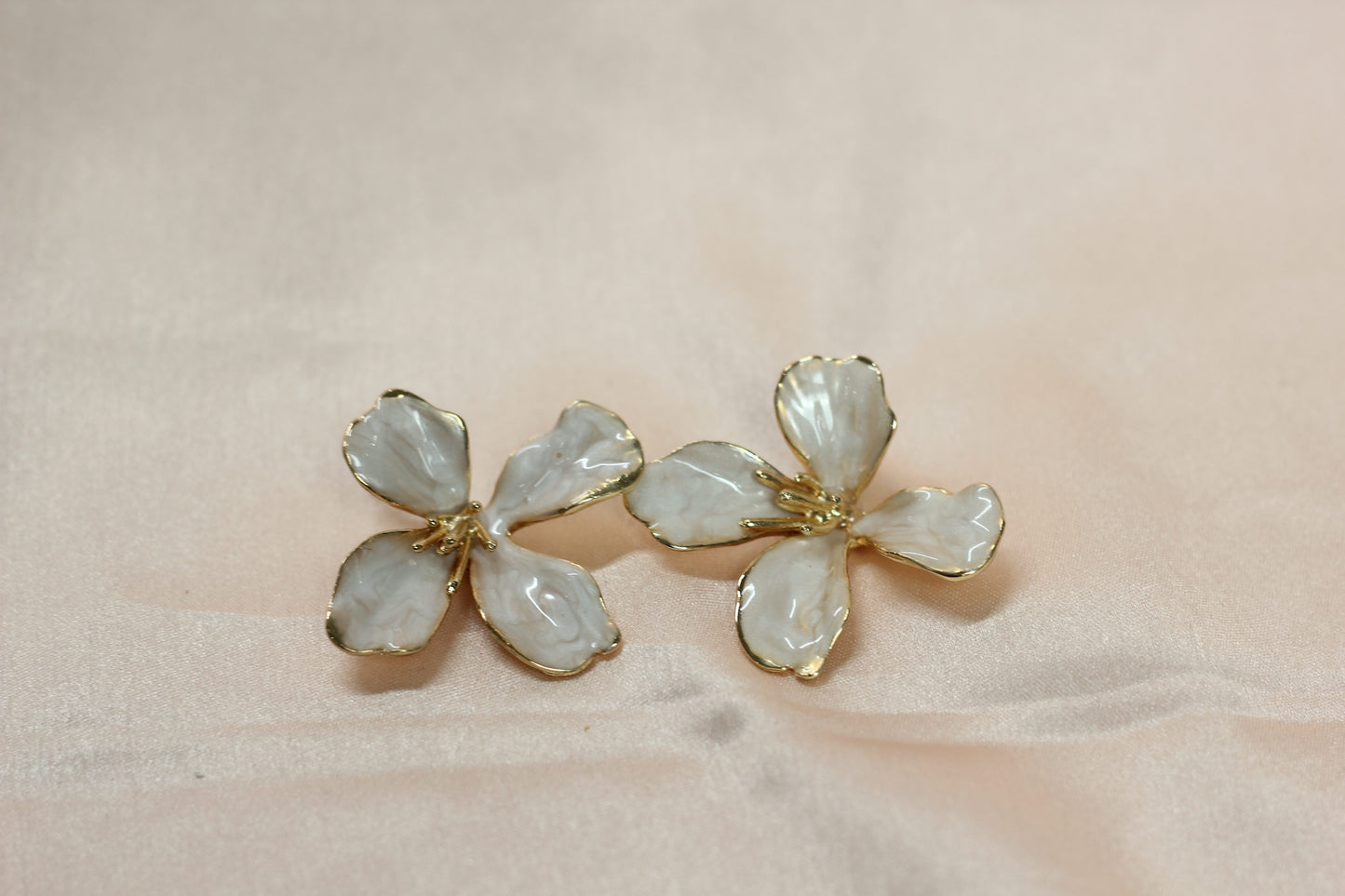 Floral Statement Earrings – Gloss Finish Designer Petal Earrings