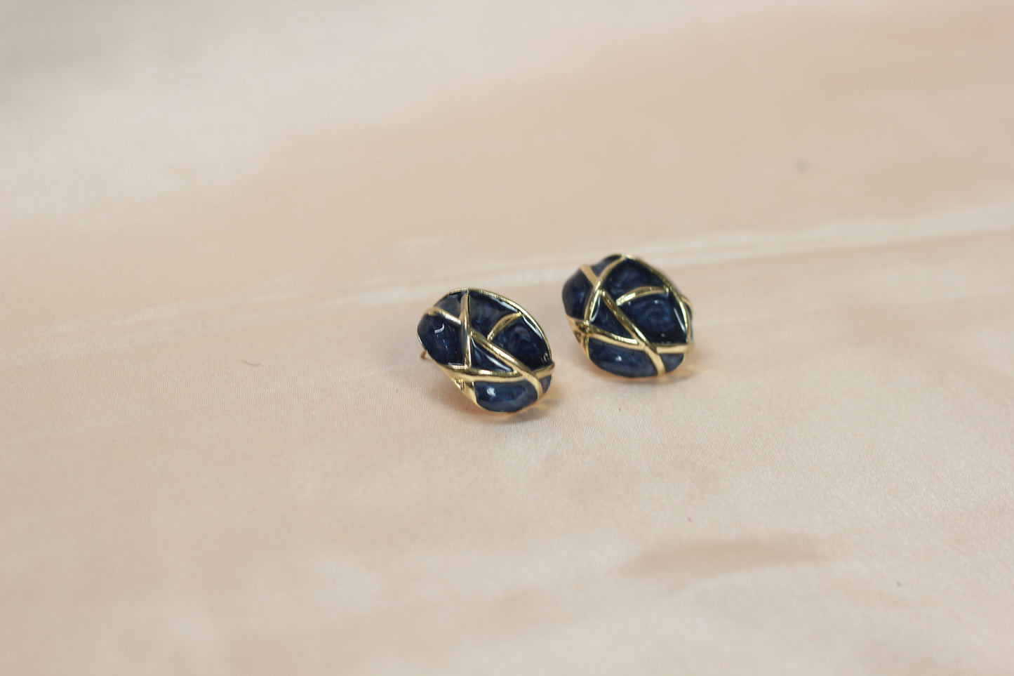 Ivory Gold Grid Statement Earrings – Premium Textured Designer Studs