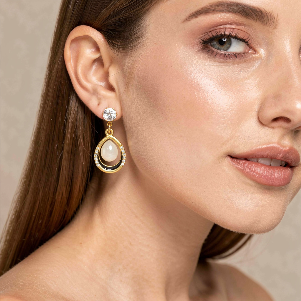 Gold-Plated Oval Drop Earrings with Crystal Stud – Elegant Minimal Design