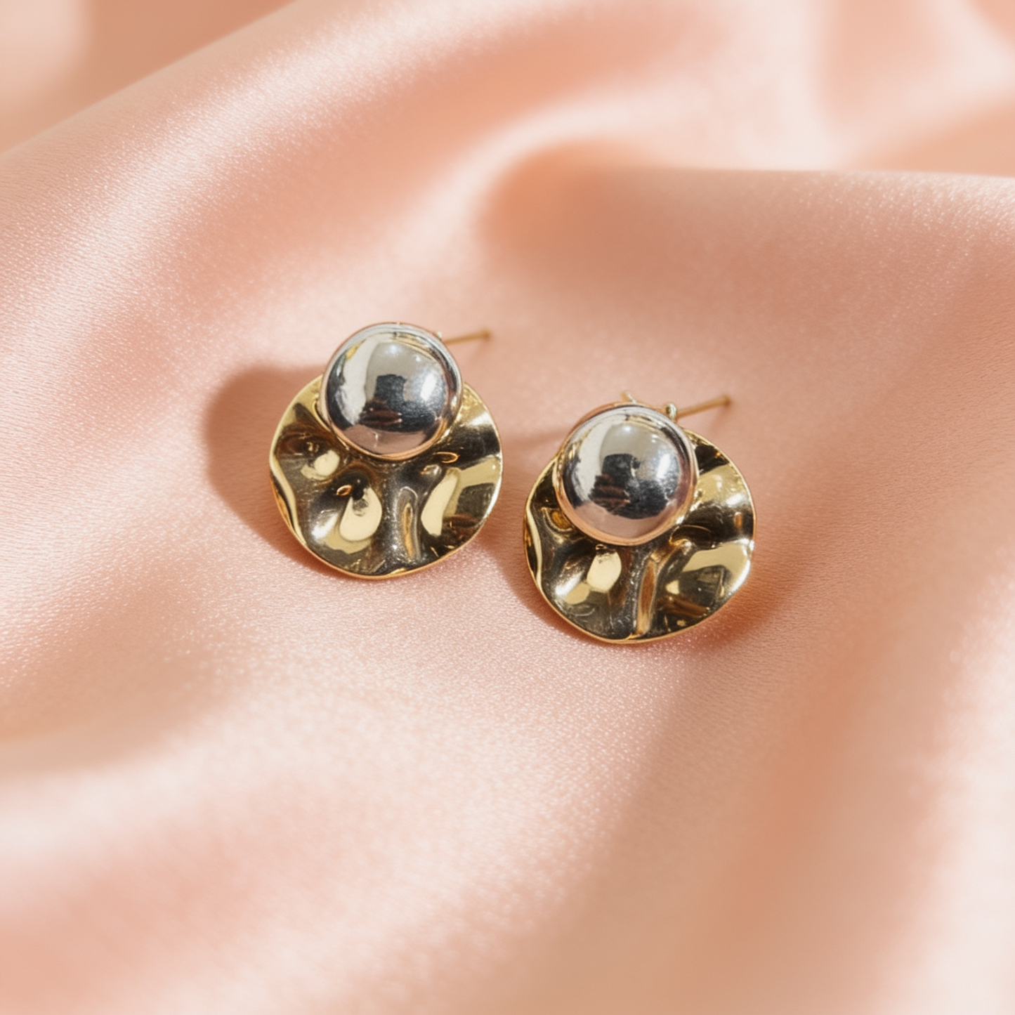 Gold Oval