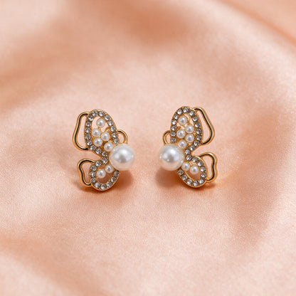 Pearl Bow Elegance Earrings